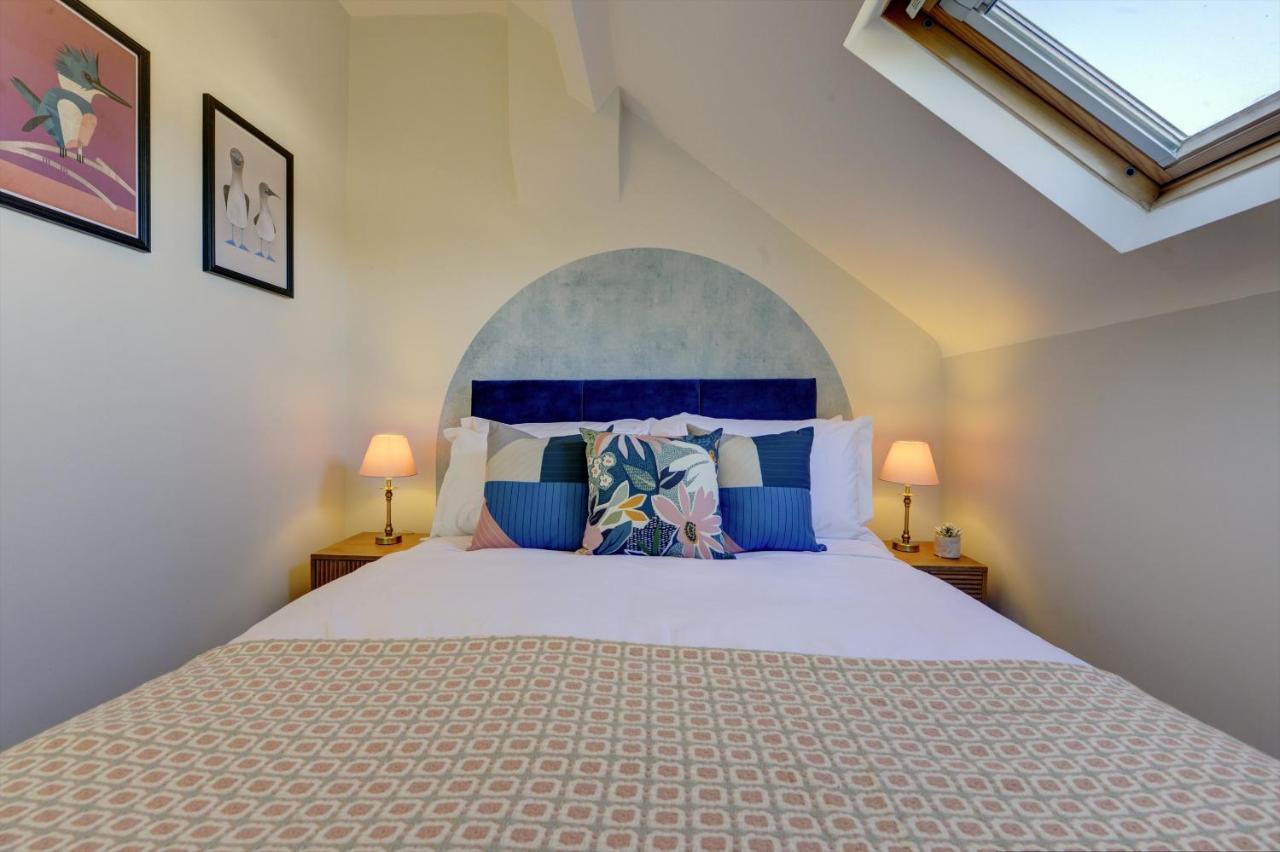 Regency Nest By Spa Town Property - Stylish 3 Bedroom Apartment On 2 Floors, Central 레밍톤 외부 사진